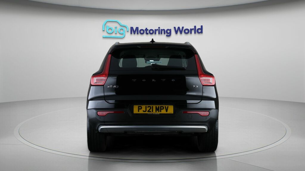 Volvo XC40 Inscription Black #6
