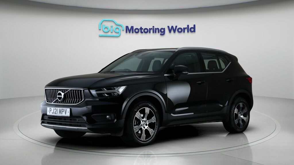 Volvo XC40 Inscription Black #3