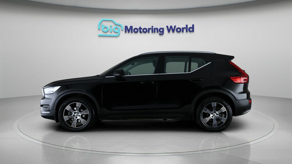 Volvo XC40 Inscription Black #4