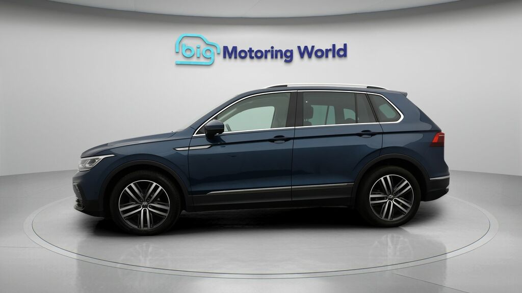 Volkswagen Tiguan Elegance Blue #4