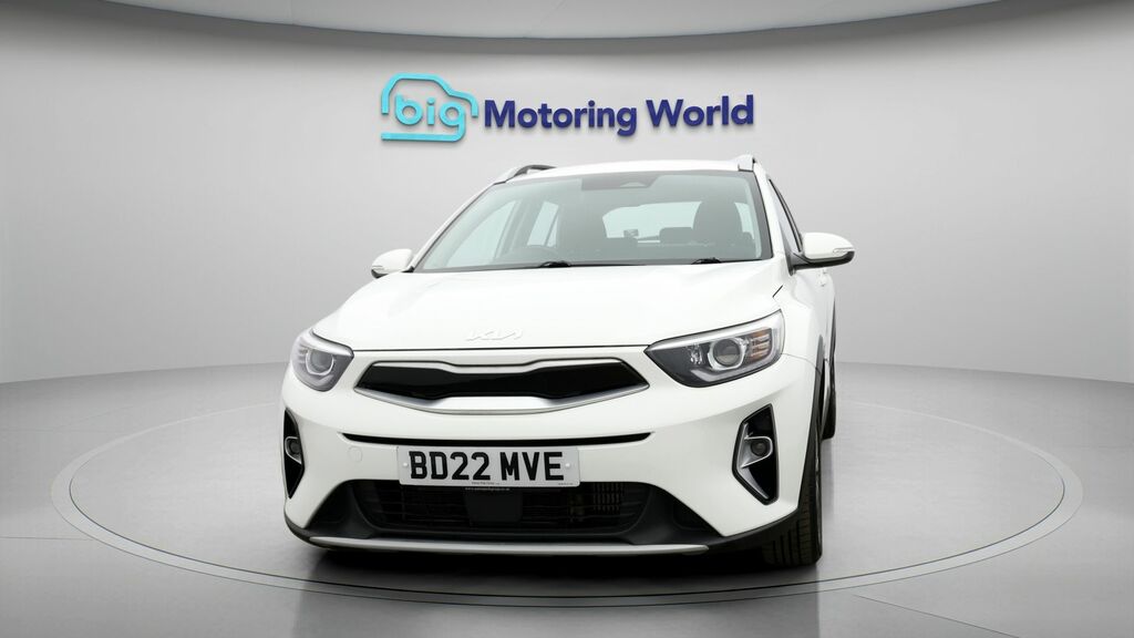 Kia Stonic 2 White #2