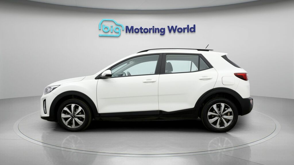 Kia Stonic 2 White #4