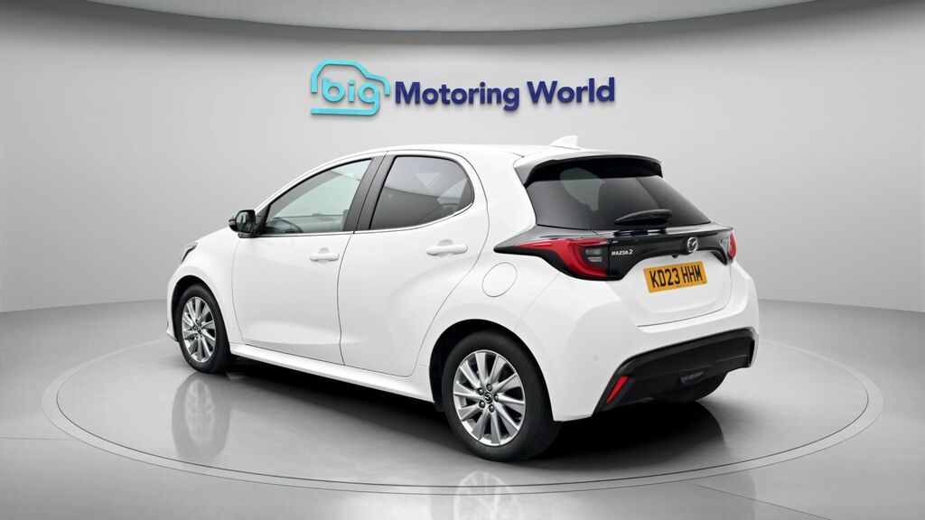 Mazda 2 Select White #5