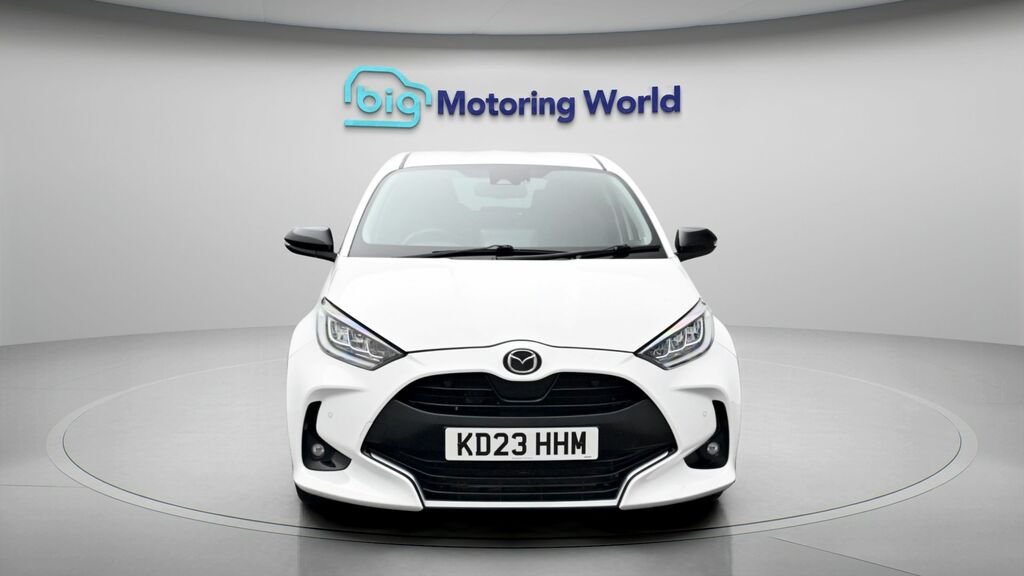 Mazda 2 Select White #2