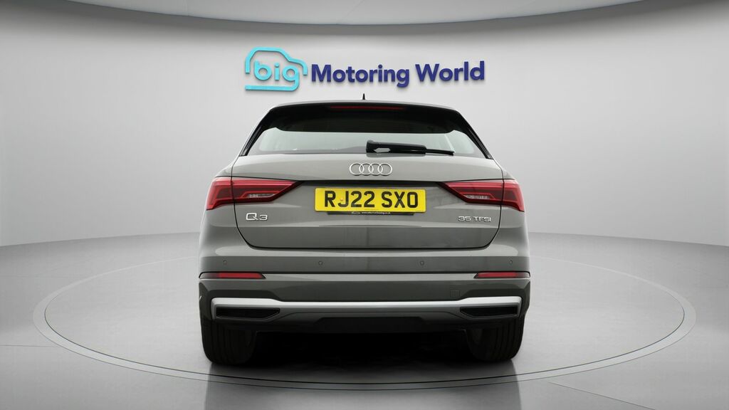 Audi Q3 Sport Grey #6