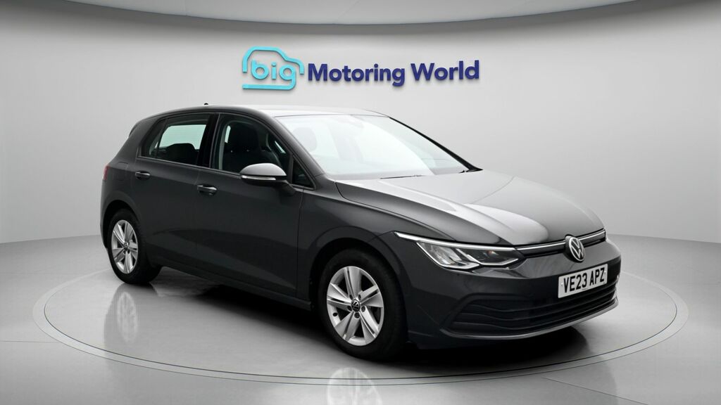 Volkswagen Golf Life Grey