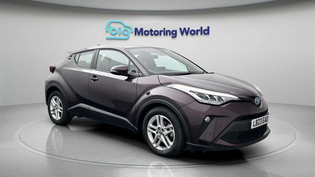 Toyota C-Hr Icon Purple