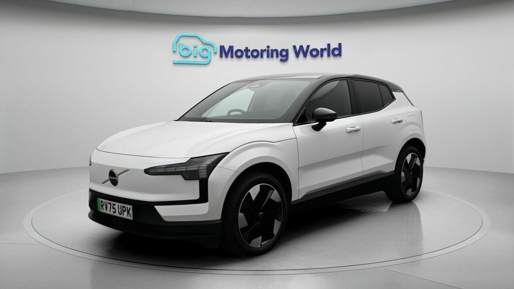 Volvo EX30 Plus White #3