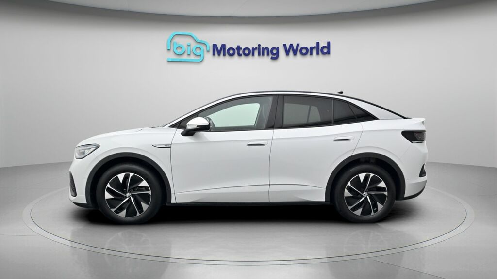 Volkswagen ID.5 Tech White #4
