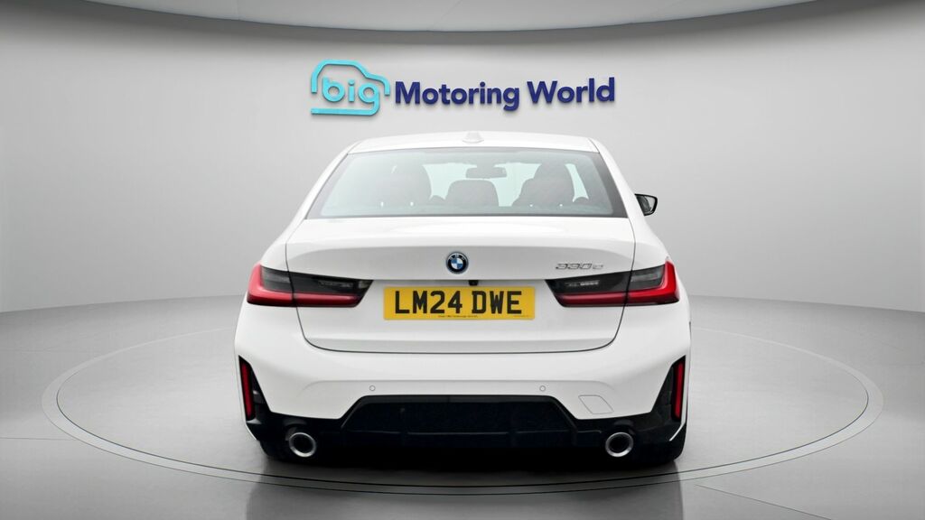 BMW 3 Series M Sport White #6