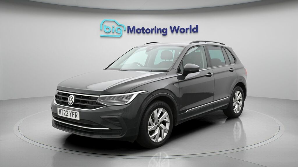Volkswagen Tiguan Life Grey #3