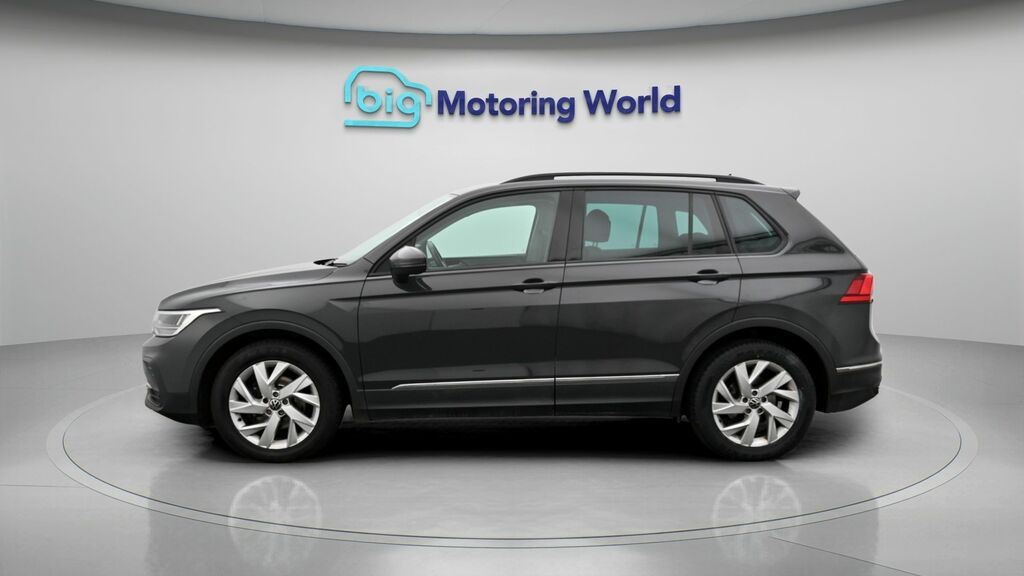 Volkswagen Tiguan Life Grey #4