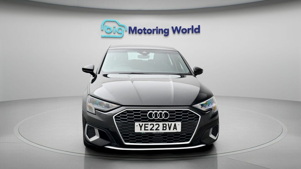 Audi A3 Sport YE22BVA Black #2