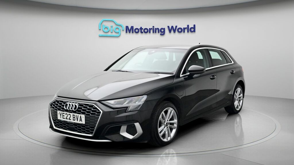 Audi A3 Sport YE22BVA Black #3