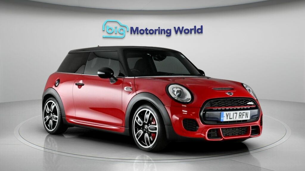 2017 Mini Hatch