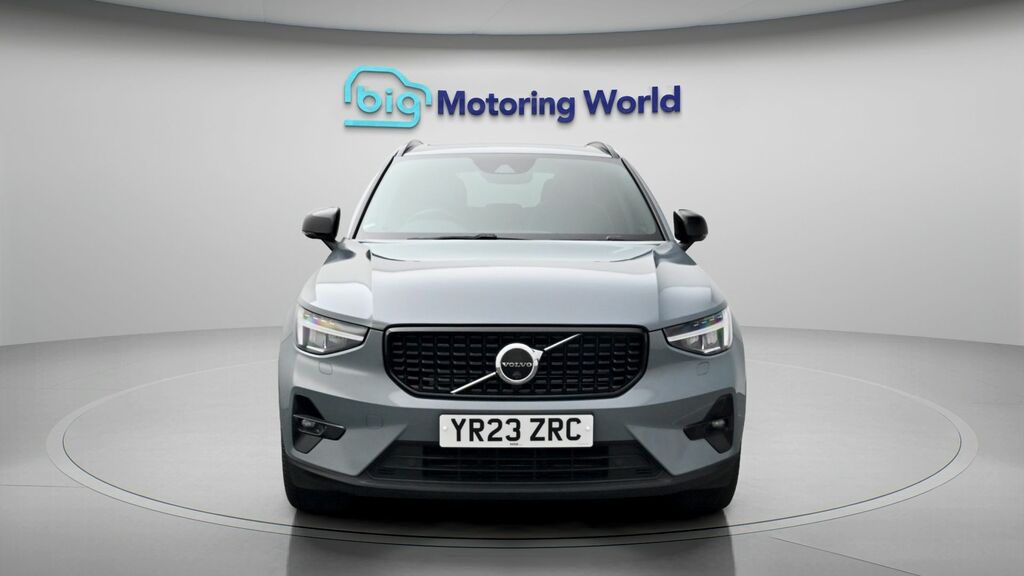 Volvo XC40 Ultimate Dark YR23ZRC Grey #2