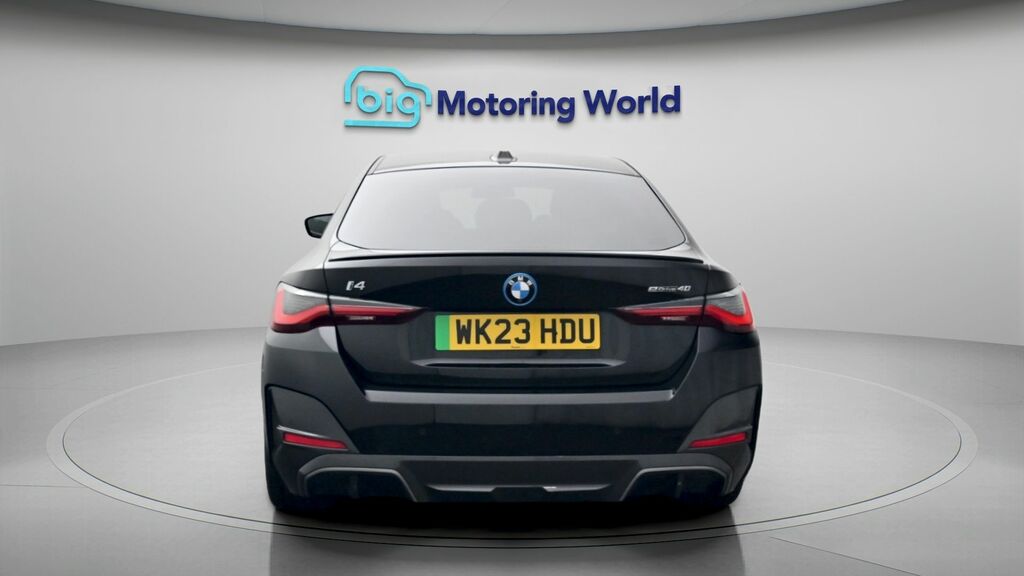 BMW i4 M Sport WK23HDU Black #6