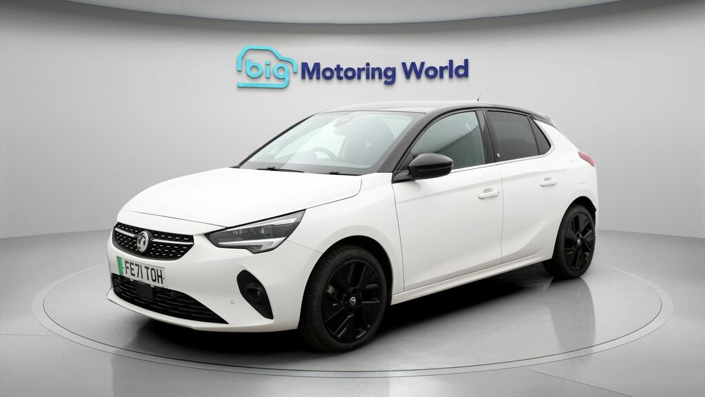 Vauxhall Corsa-e Elite Nav Premium FE71TOH White #3