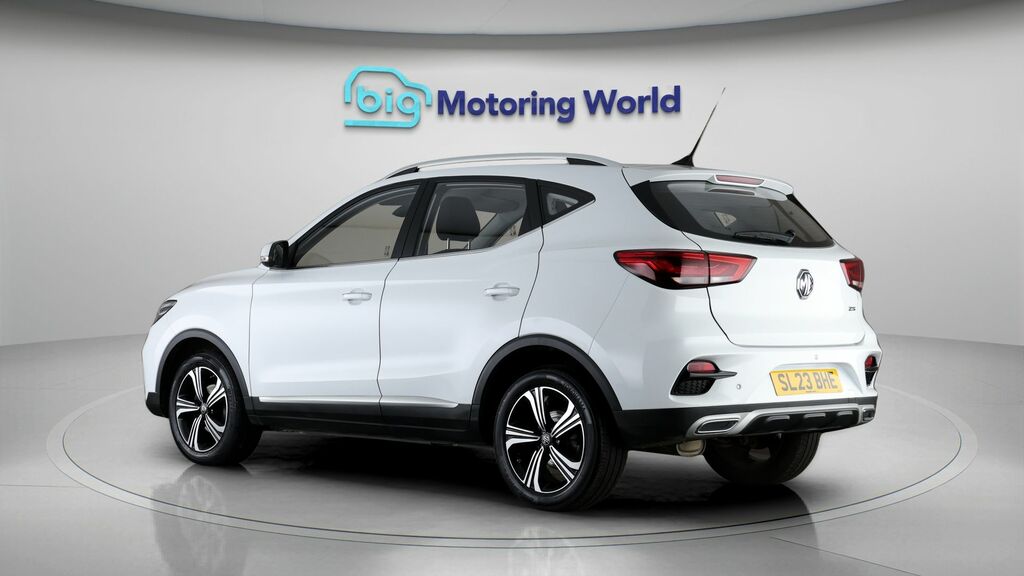 MG ZS Excite SL23BHE White #5