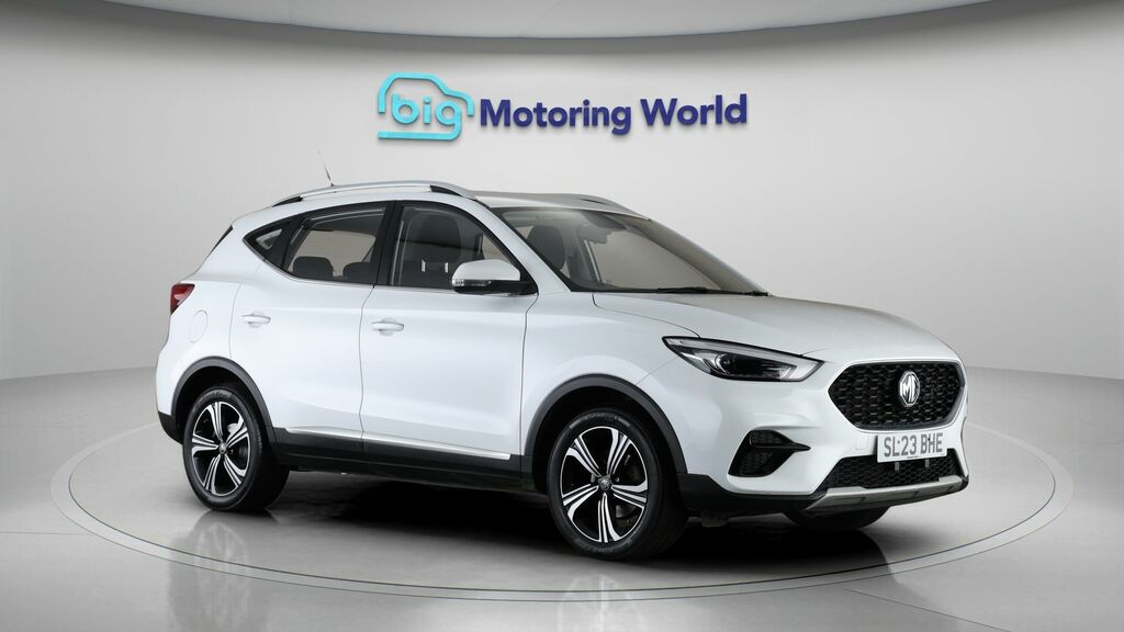 MG ZS Excite White