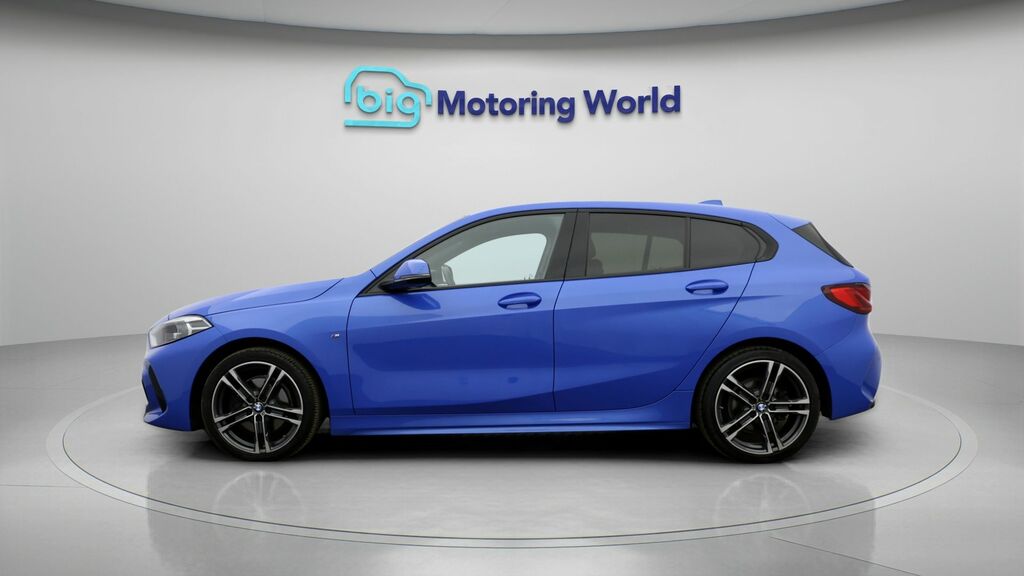 BMW 1 Series M Sport FG71RYN Blue #4