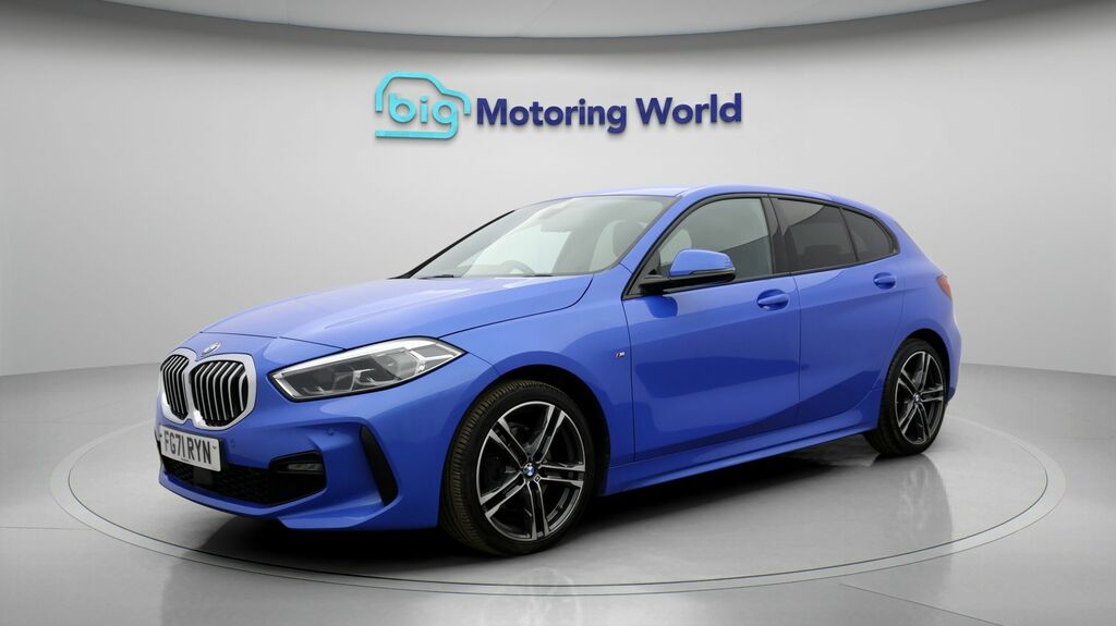 BMW 1 Series M Sport FG71RYN Blue #3