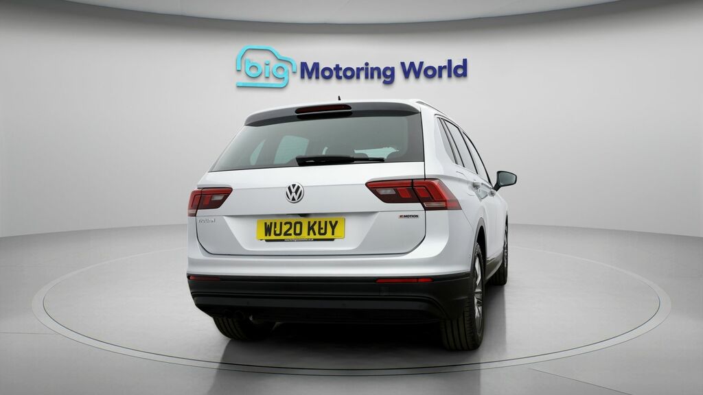 Volkswagen Tiguan Match Silver #6