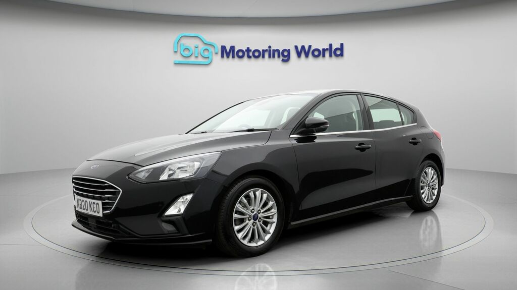 Ford Focus Titanium Black #3