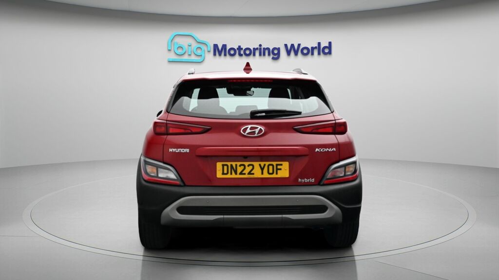 Hyundai Kona Se Connect DN22YOF Red #6