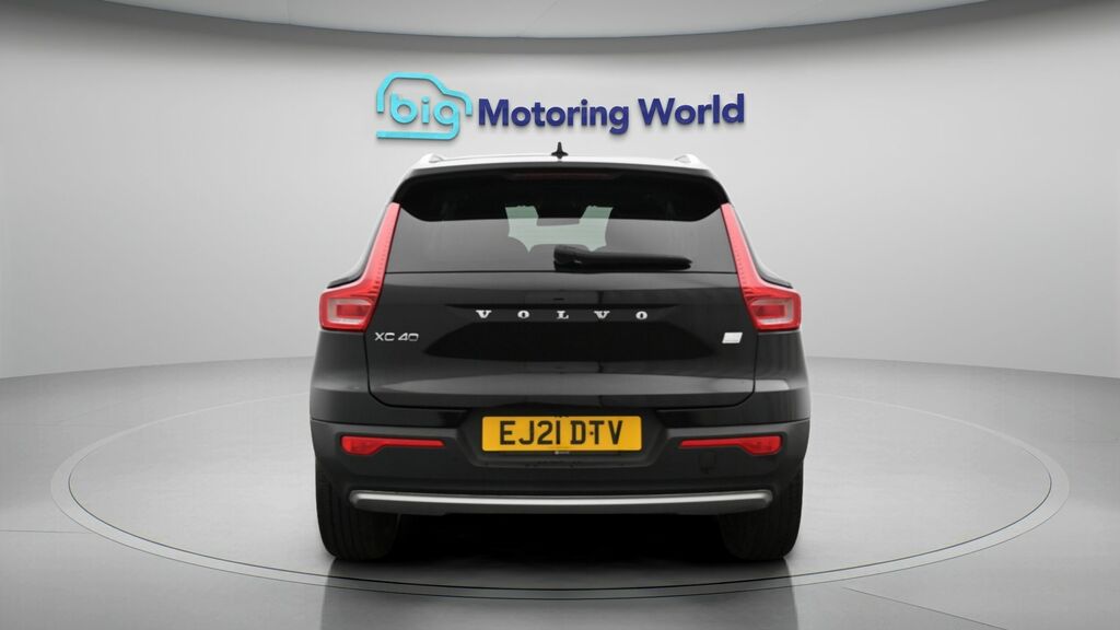 Volvo XC40 Inscription Pro EJ21DTV Black #6
