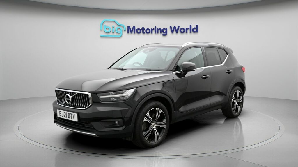 Volvo XC40 Inscription Pro EJ21DTV Black #3
