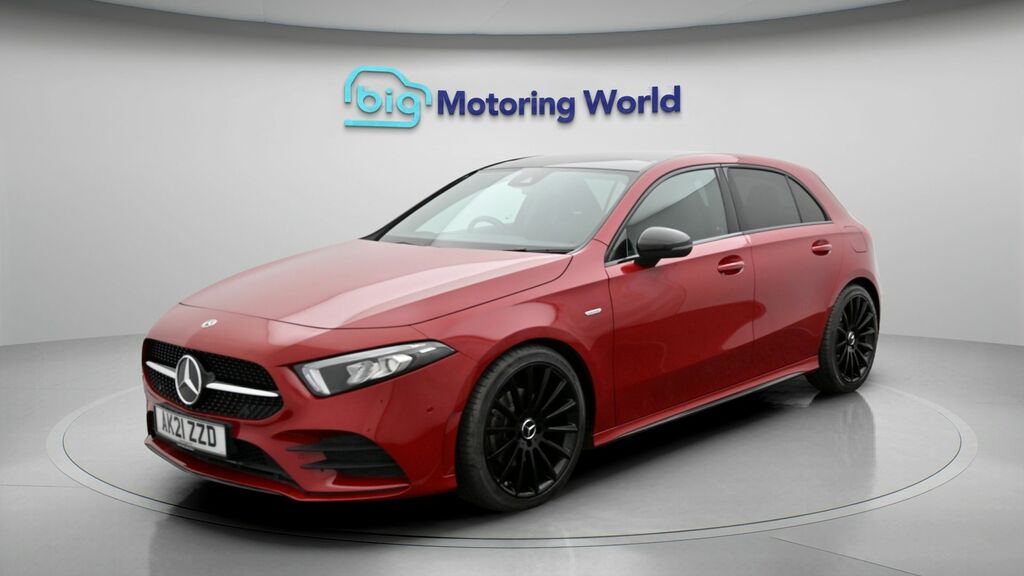 Mercedes-Benz A Class Exclusive Edition AK21ZZD Red #3