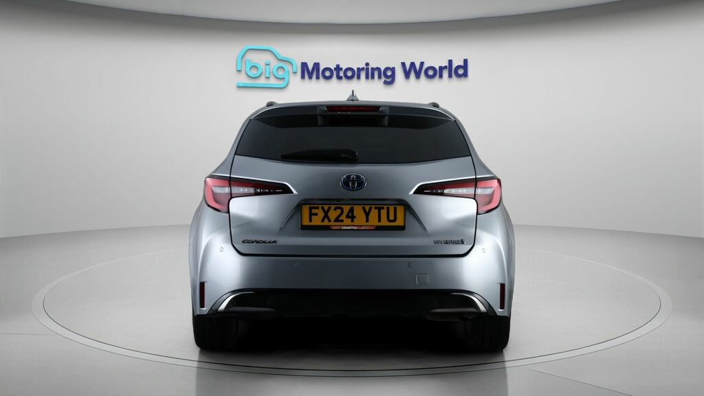 Toyota Corolla Icon Silver #6