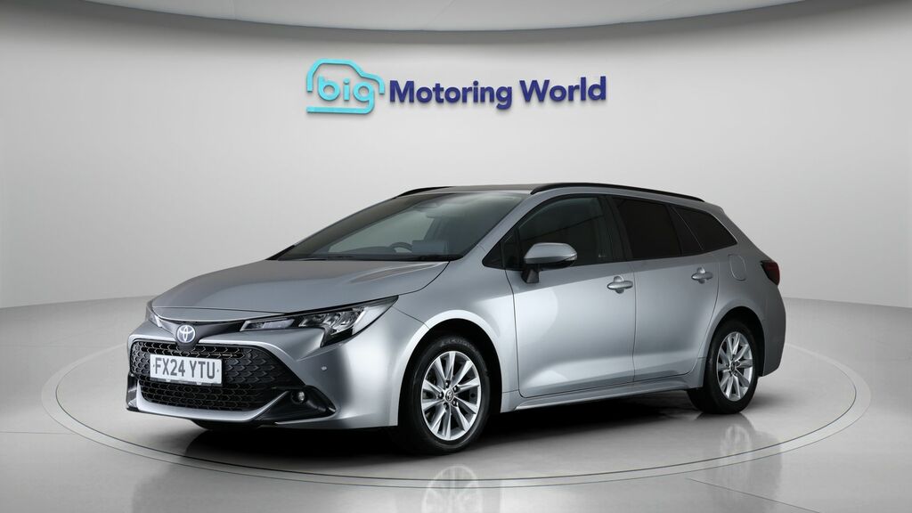Toyota Corolla Icon Silver #3