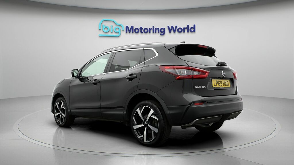 Nissan Qashqai Tekna Black #5