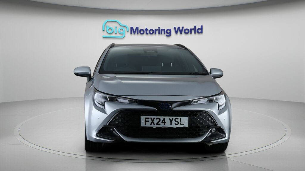 Toyota Corolla Icon Silver #2