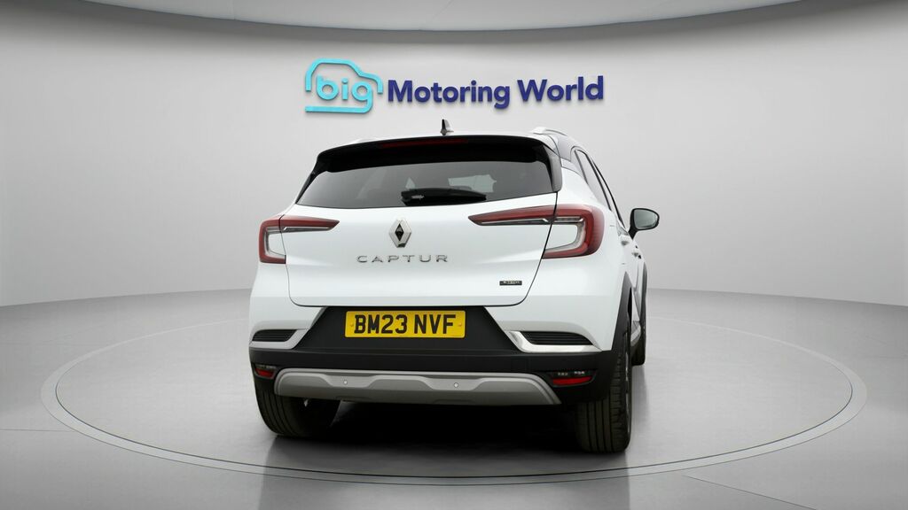 Renault Captur Techno BM23NVF Black #6