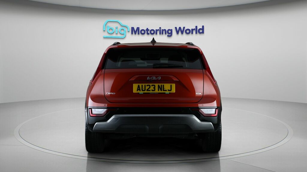 Kia Niro 3 Orange #6