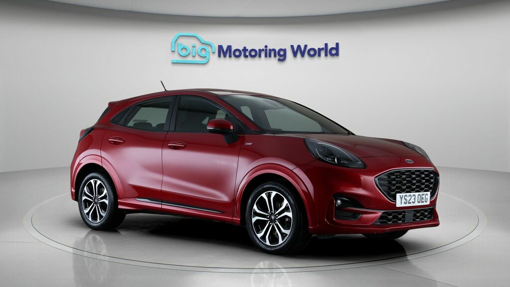 Ford Puma St-line Red