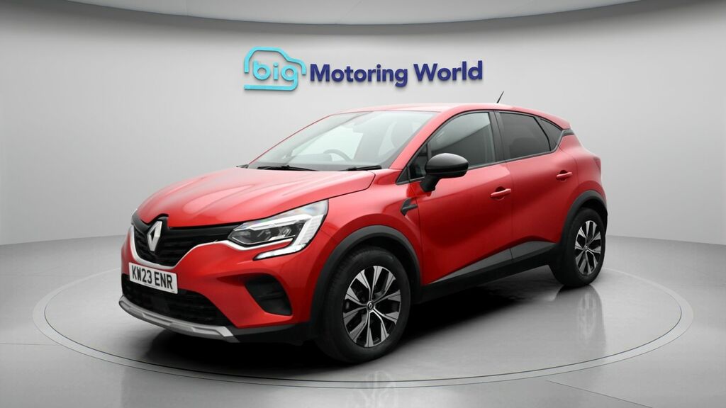 Renault Captur Evolution KW23ENR Red #3
