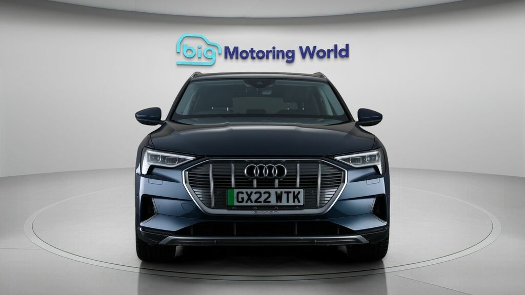 Audi E-tron Technik Blue #2