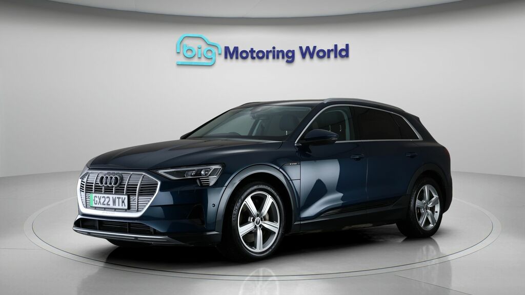 Audi E-tron Technik Blue #3