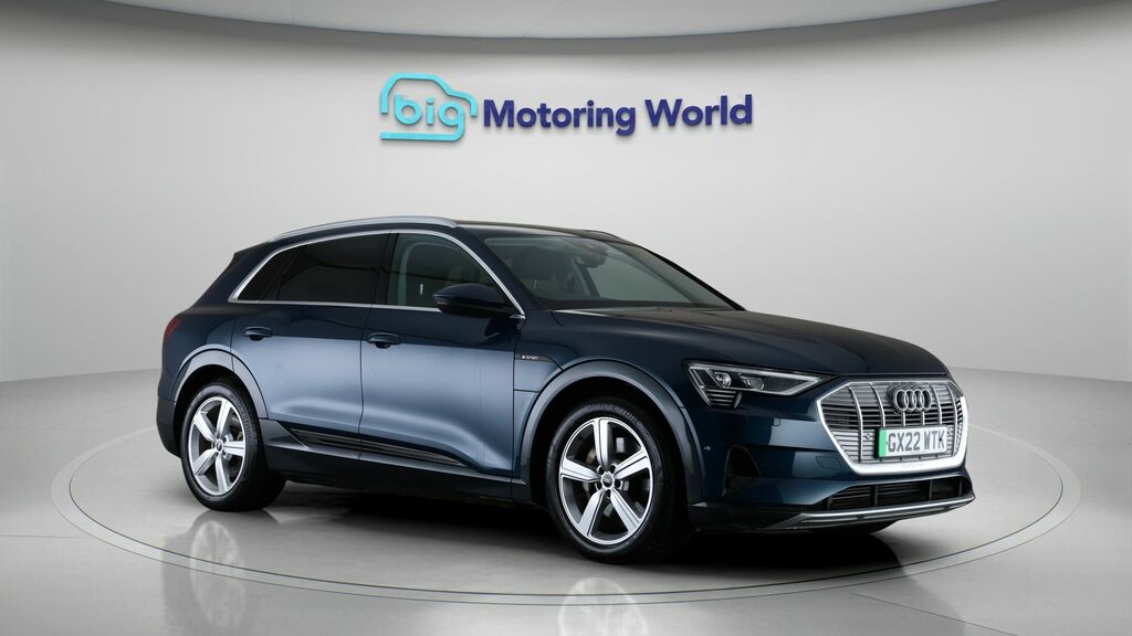 Audi E-tron Technik Blue