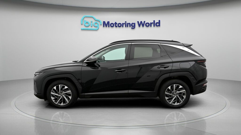 Hyundai Tucson Premium Black #4