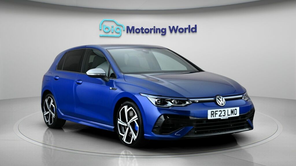 Volkswagen Golf R Blue