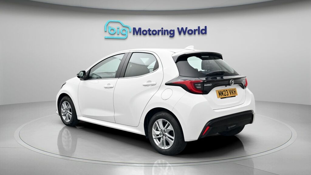 Mazda 2 Agile White #5