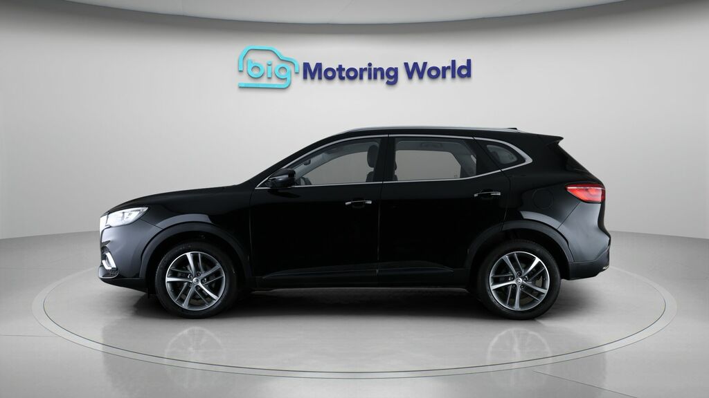 MG HS Excite NA23TZV Black #4