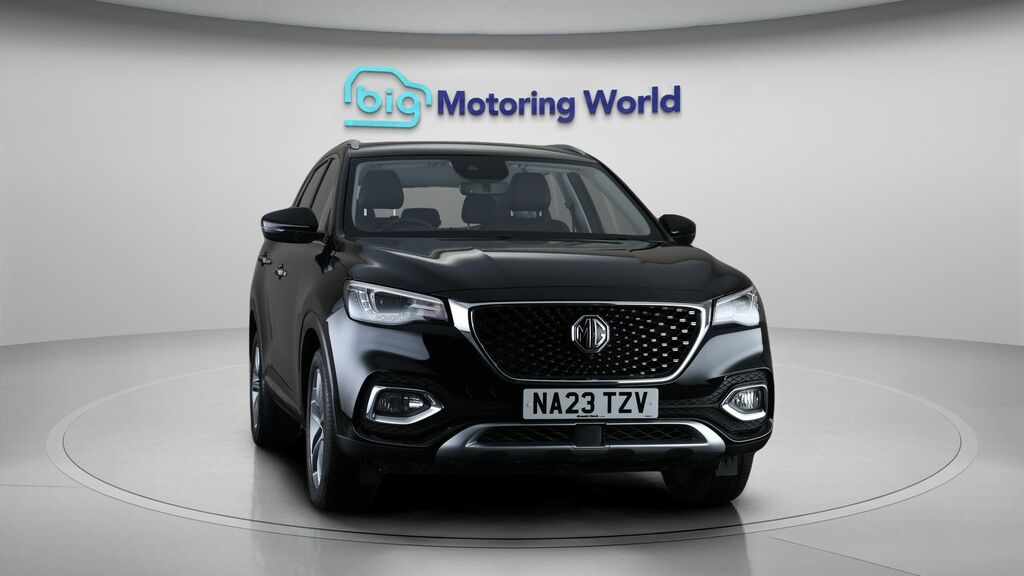 MG HS Excite NA23TZV Black #2