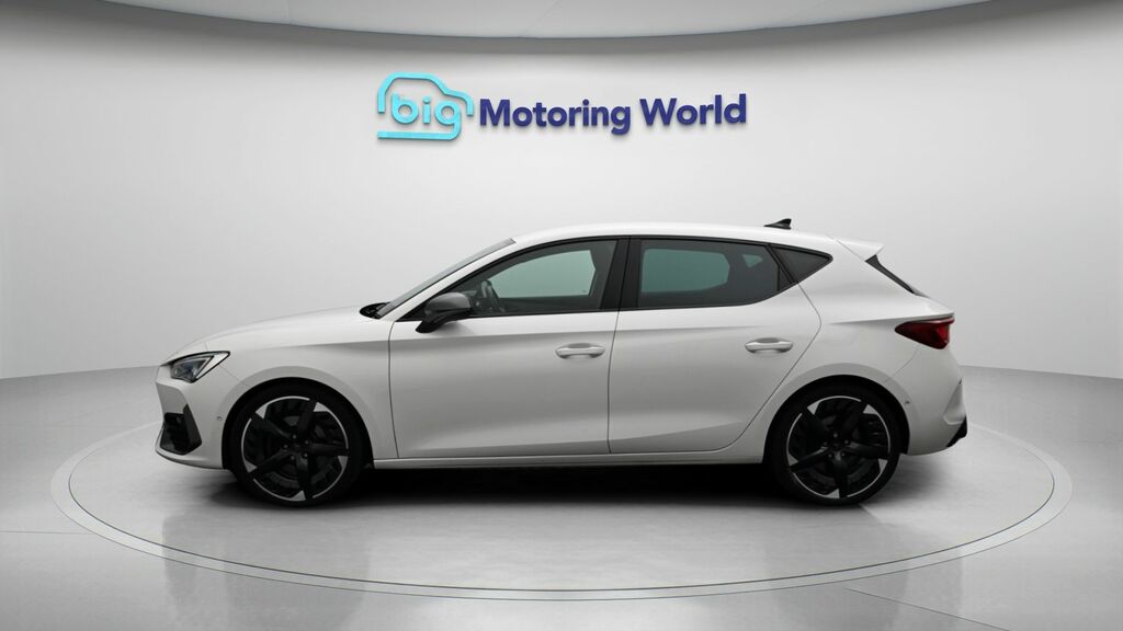 Cupra Leon Vz3 White #4