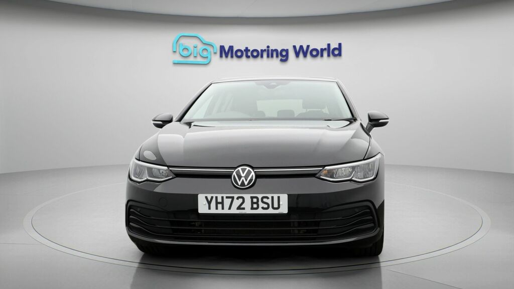 Volkswagen Golf Life Black #2
